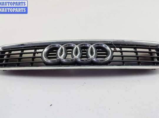 Решетка радиатора AU1704673 на Audi A4 B5 (1994-2001)