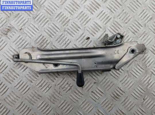 Домкрат VG2757881 на Volkswagen Passat B5+ (GP)