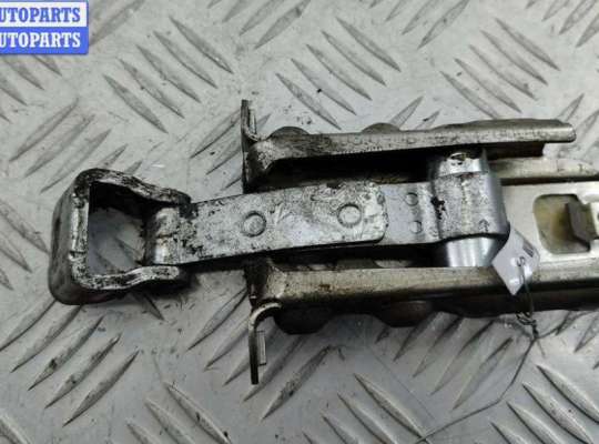 Ограничитель открывания двери передней MB1720188 на Mercedes Sprinter W906 (2006-2018)