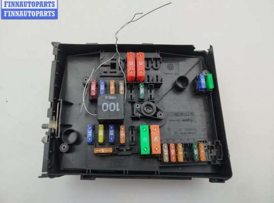 Купить Блок предохранителей на Volkswagen Tiguan Блок предохранителей VG2712710 на Volkswagen Tiguan