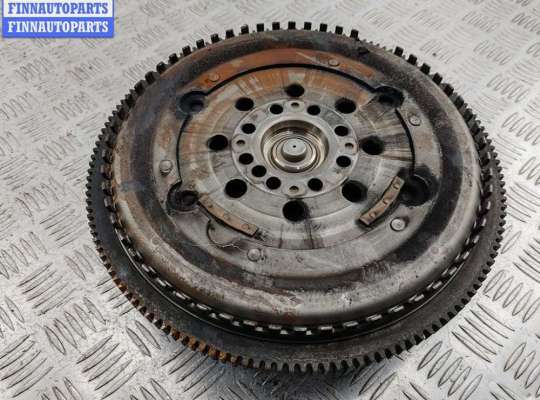 купить Маховик на Mercedes C-Class W203 (2000-2006)