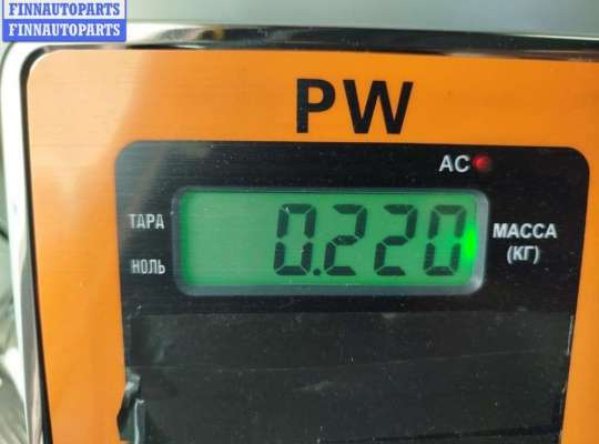 купить Рамка фары противотуманной левой на Volkswagen Passat B6