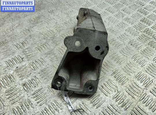 купить Кронштейн двигателя опорный на BMW 3 E90/E91/E92/E93 (2005-2013)