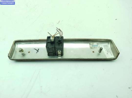 купить Накладка декоративная на торпедо на BMW 7 E38 (1994-2001)