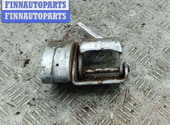 купить Петля двери передней левой на Renault Megane II (2002-2008)