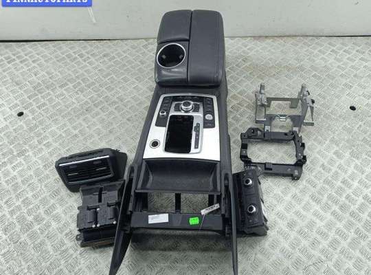 купить Подлокотник на Audi Q7 4L (2005-2015)