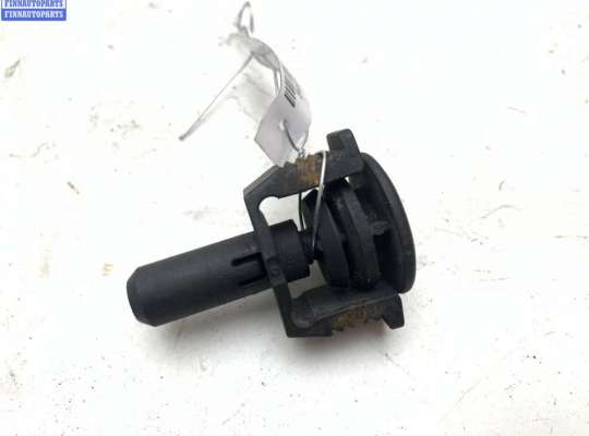 купить Кронштейн радиатора на Mercedes CLK-Class C209 (2002-2010)