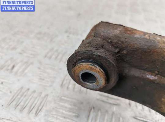 купить Рычаг подвески задний правый на Mitsubishi Space Wagon (1998-2004)