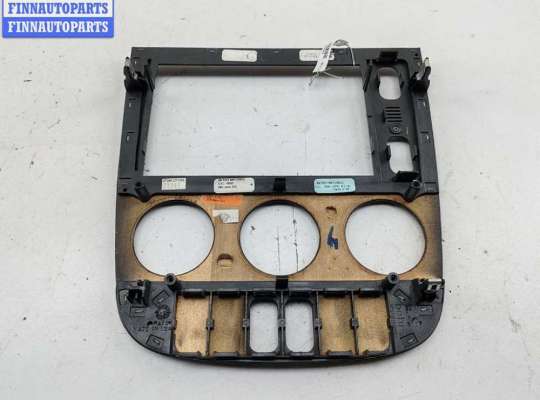 купить Рамка магнитолы на Mercedes M-Class ML W163 (1998-2004)