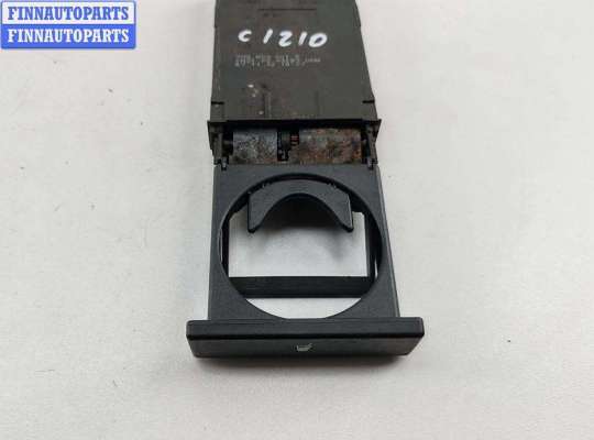 купить Подстаканник на Ford Galaxy (2000-2006)