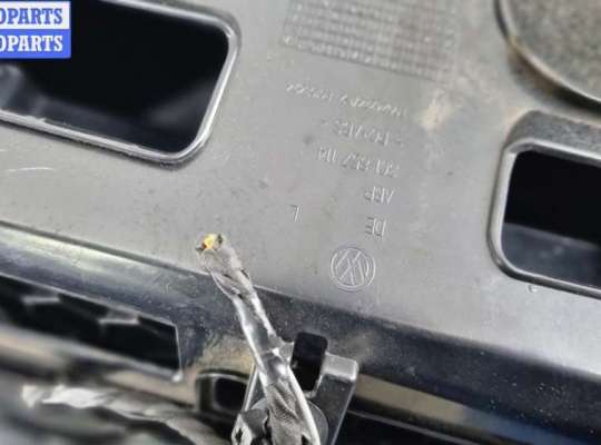 купить Бардачок на Volkswagen Passat B6