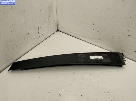 Накладка двери задней правой VG2627684 на Volkswagen Passat B5+ (GP)