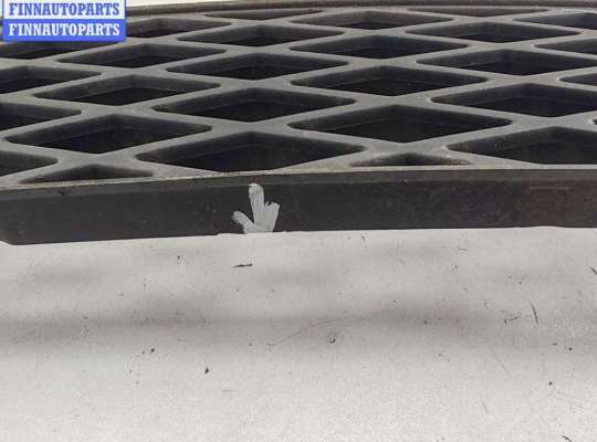 купить Решётка (заглушка) в бампер на Ford Galaxy (2000-2006)