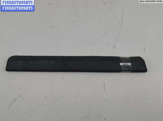 Молдинг двери задней левой VG2295001 на Volkswagen Passat B5+ (GP)