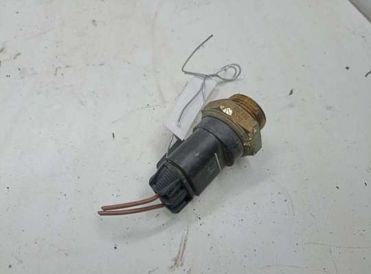 Купить Датчик температуры на Opel Omega B (1994-2003) Датчик температуры OP2193056 на Opel Omega B (1994-2003)