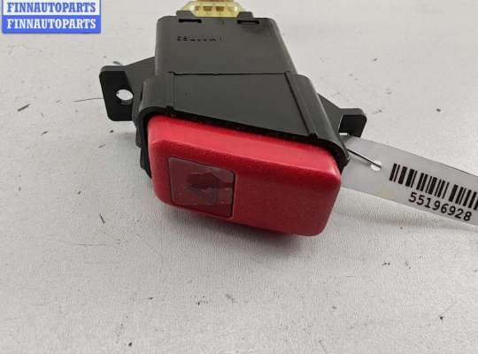 купить Кнопка аварийной сигнализации (аварийки) на Honda CR-V (1995-2001)