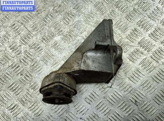 купить Кронштейн КПП опорный на Volkswagen Passat B5+ (GP)
