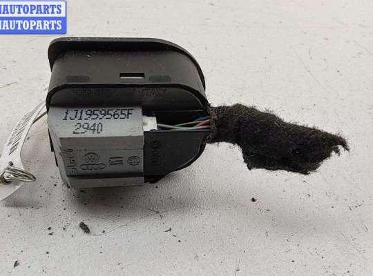 купить Джойстик регулировки зеркал на Volkswagen Passat B5+ (GP)