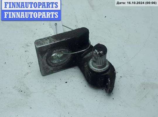 Петля двери на Volkswagen Golf III (1H)