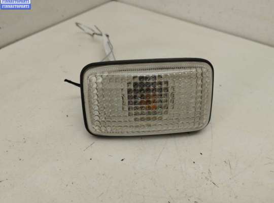 купить Повторитель поворота правый на Nissan X-Trail (2001-2007) T30