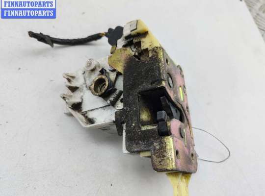 Замок боковой двери на Ford Focus I