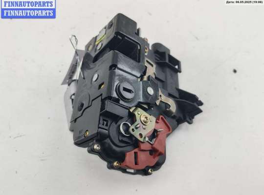 купить Замок двери задней правой на Audi A4 B6 (2001-2004)