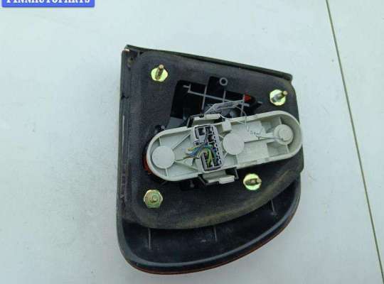 купить Фонарь задний левый на Volvo S40 / V40 (1995-2004)