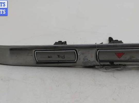 Кнопка аварийной сигнализации (аварийки) FO452837 на Ford S-Max