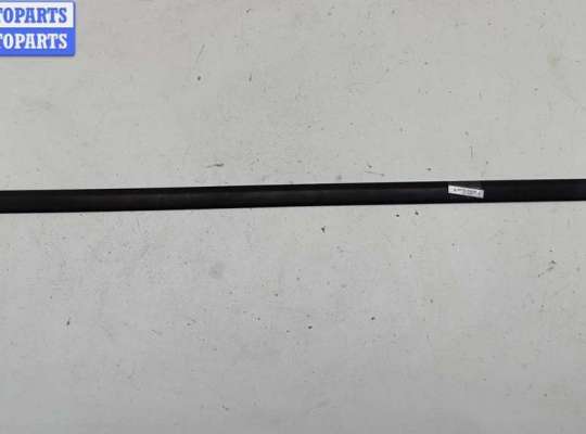 Молдинг двери передней левой SK523354 на Skoda Octavia mk1 (A4 1U) 1996-2010