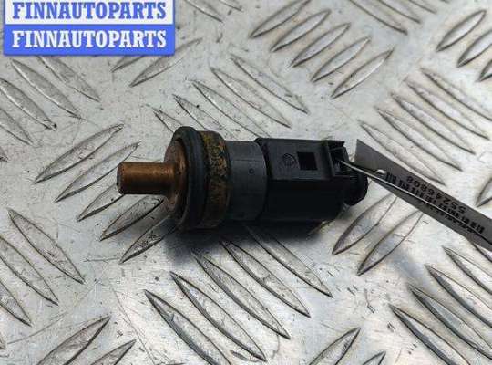 купить Датчик температуры на Volkswagen Passat B6