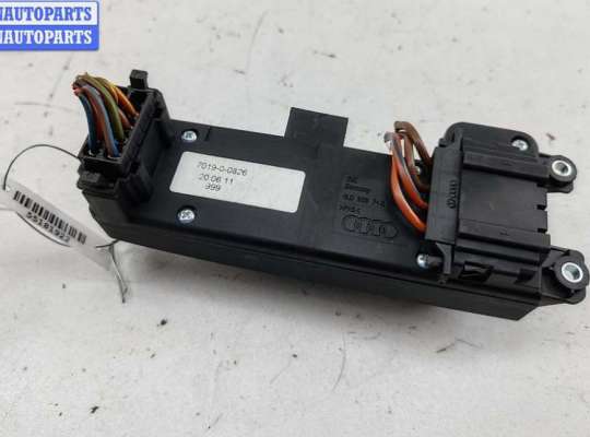 купить Кнопка регулировки сидения на Audi Q7 4L (2005-2015)