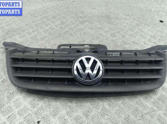 купить Решетка радиатора на Volkswagen Touran