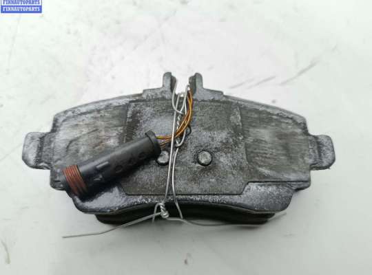 Купить Колодки тормозные передние на Mercedes Vaneo W414 (2001-2006) Колодки тормозные передние MB1607953 на Mercedes Vaneo W414 (2001-2006)