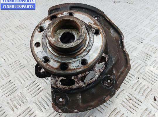 Ступица передняя левая OP2374824 на Opel Vectra B (1995-2002)