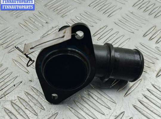 купить Фланец (тройник) системы охлаждения на Peugeot 307