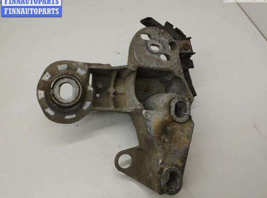 Кронштейн прочее на Audi A4 (8E/8H, B7)