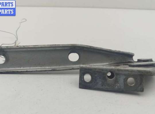 купить Петля капота правая на Volkswagen Passat B5+ (GP)