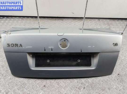 купить Крышка багажника (дверь задняя) на Volkswagen Bora