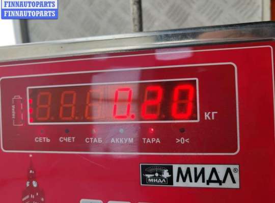 Поводок дворника на Opel Zafira B