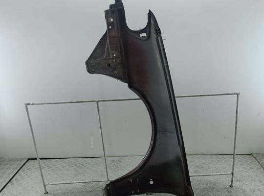купить Крыло переднее правое на Audi A6 C4 (1994-1997)