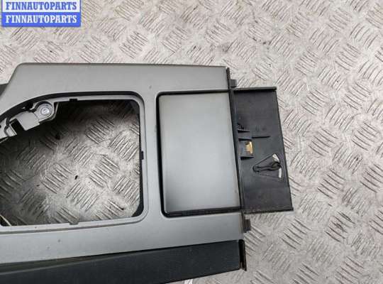 купить Консоль салона (центральная часть) на BMW 5 E60/E61 (2003-2010)