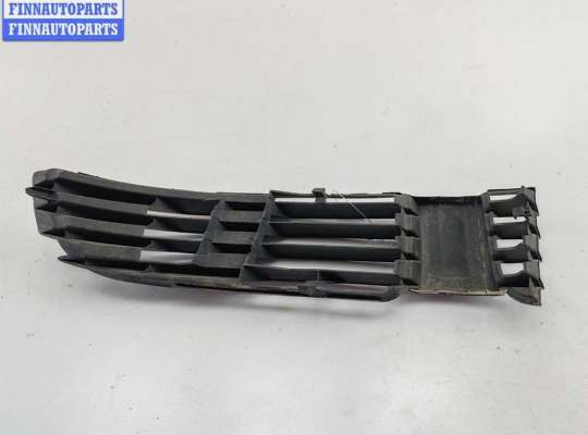 купить Решётка (заглушка) в бампер на Volkswagen Passat B5+ (GP)