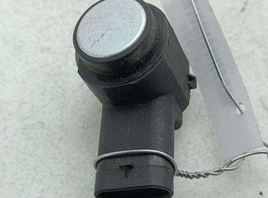 Датчик парктроника на Volkswagen Passat B6 (3C)