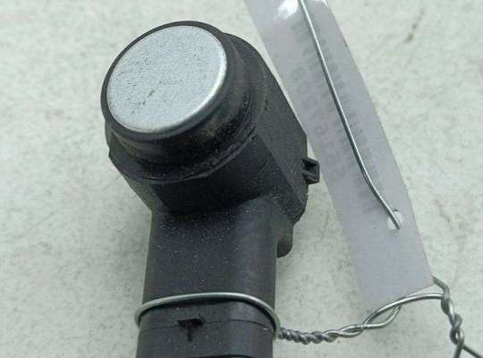 Купить Датчик парковки (парктроник) задний на Volkswagen Passat B6 Датчик парковки (парктроник) задний VG2577785 на Volkswagen Passat B6