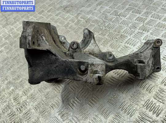 купить Кронштейн генератора на Audi A4 B7 (2004-2008)