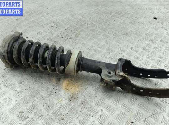 купить Стойка подвески передняя левая на Audi Q7 4L (2005-2015)