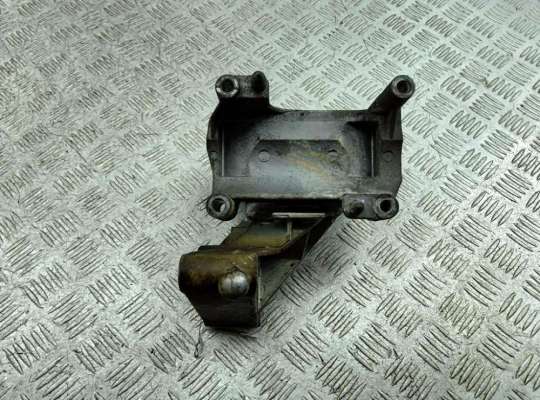 купить Кронштейн КПП опорный на Opel Vectra B (1995-2002)