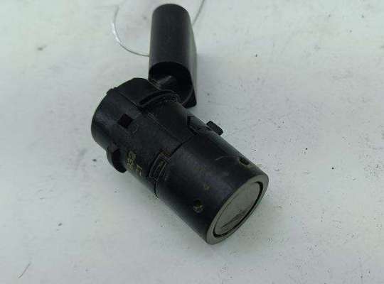 купить Датчик парковки (парктроник) задний на Audi A4 B7 (2004-2008)