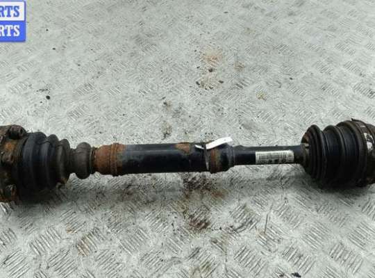 купить Полуось передняя правая на Volkswagen Passat B5+ (GP)