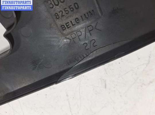 купить Накладка декоративная на двигатель на Volvo S40 / V40 (1995-2004)